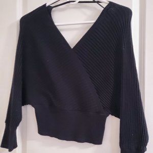 BLACK KNITTING TOP
